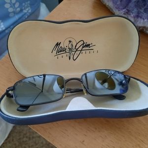 Maui Jim style 129-02 glass polarized sunglasses